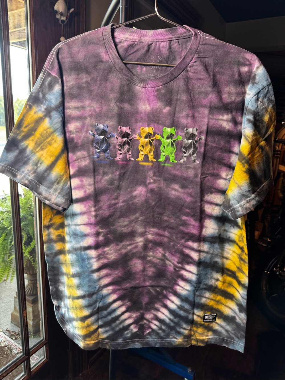 Grizzly Griptape Tie Dye Tee Dancing Bears Graphic Size XL